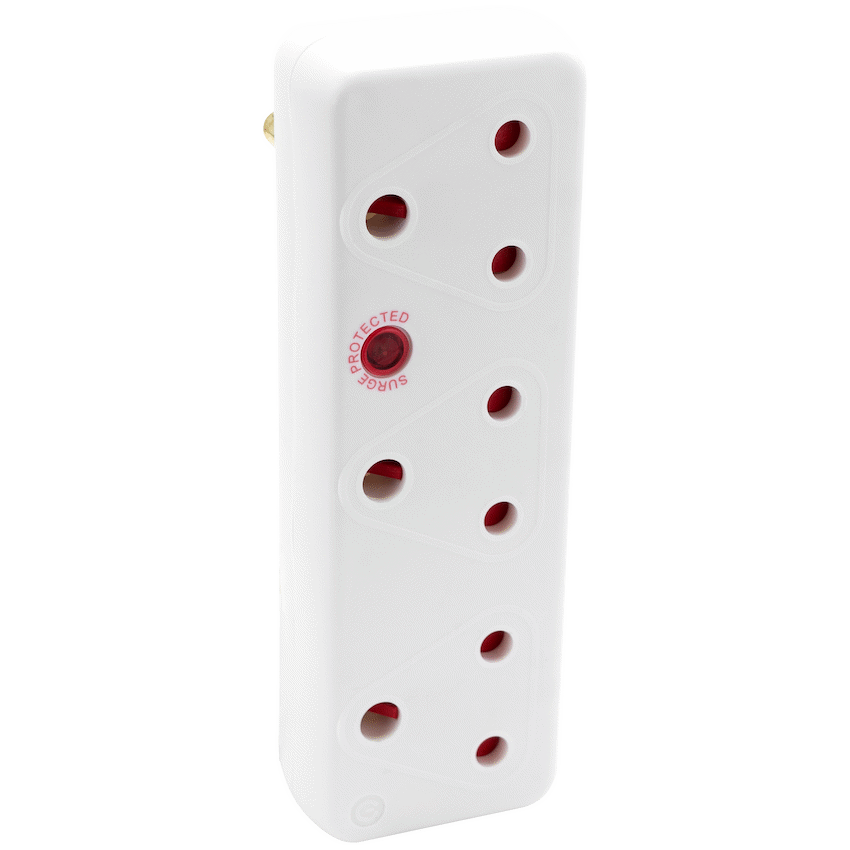 SWITCHED 3 Way Medium Surge 16A Adaptor